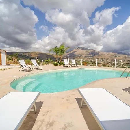 Chicos With Panoramic Private Pool *