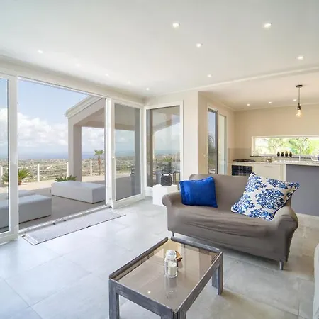 Chicos With Panoramic Private Pool Villa